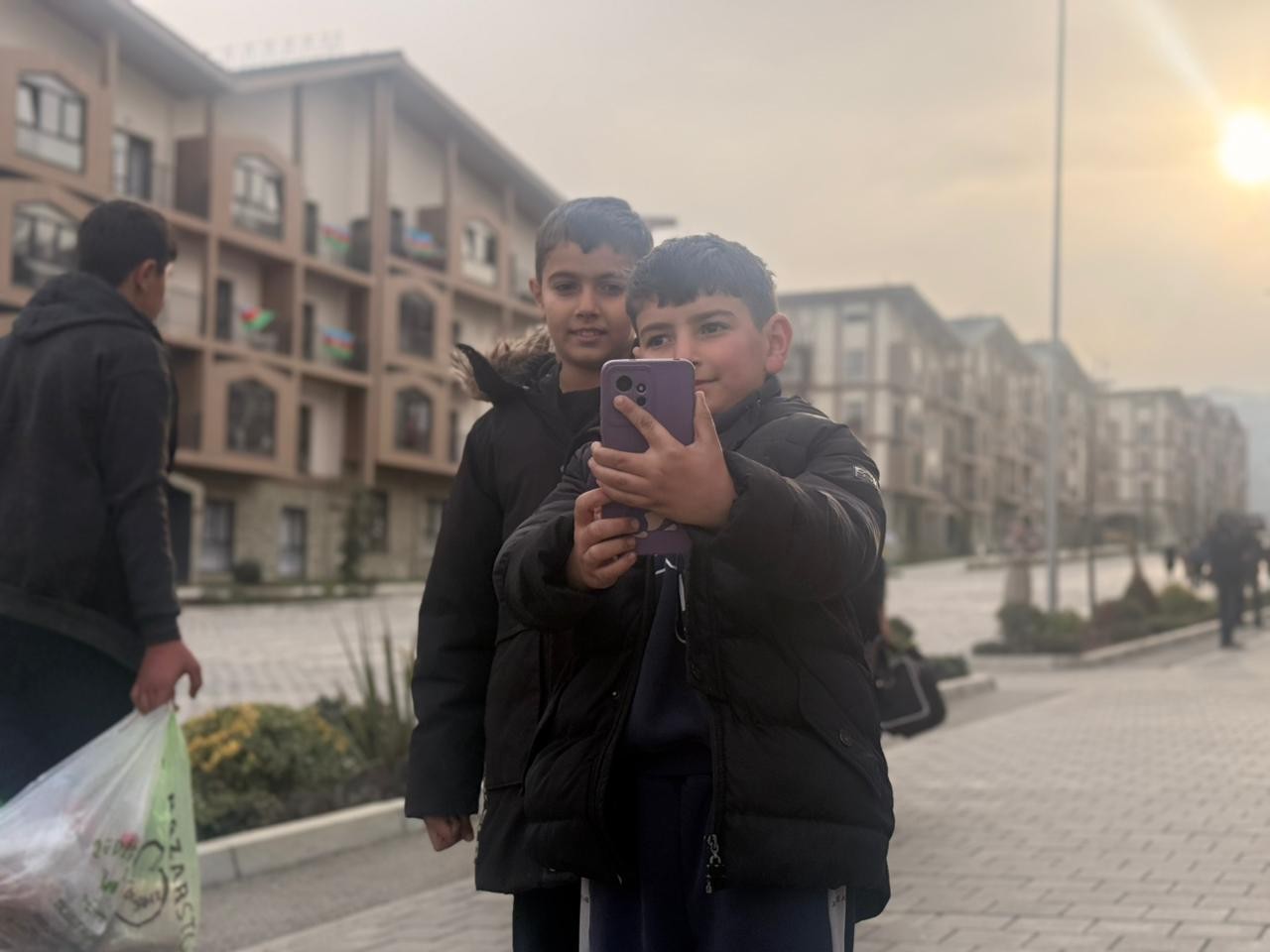 Kəlbəcərə yola salınan köç ünvana çatıb - FOTOLAR